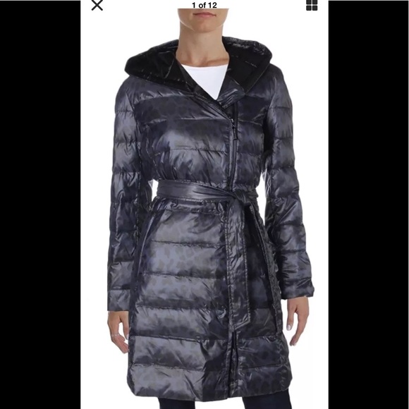 Ellen Tracy Jackets & Blazers - NWT,Ellen Tracy Women blue leopard hooded,down